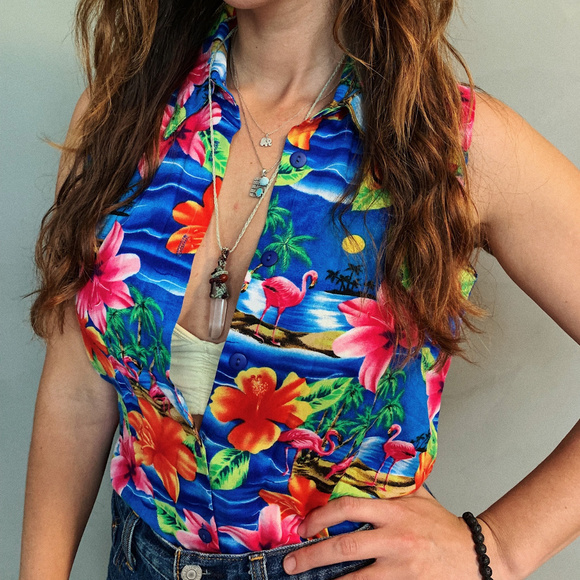 Vintage Avanti Rayon Hawaiian Sleeveless Shirt - Picture 1 of 8